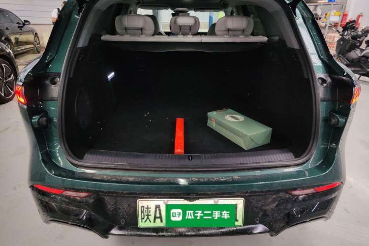 Used VOYAH FREE 2025 318 318 km Rear-Drive Touring Edition
