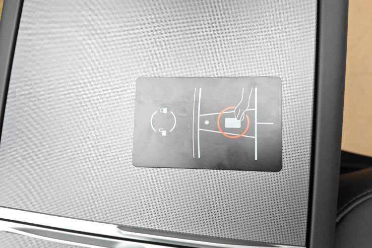 Used Tesla Model Y 2026 Rear-Drive Model