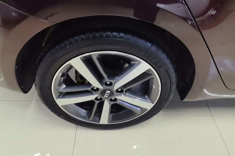 Used Kia K3 2017 1.6L Automatic 15th Anniversary Special Edition GLS
