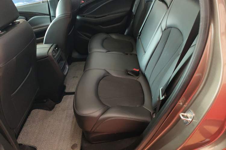 Used Buick Envision 2019 20T Two-Wheel Drive Leading Version China V Standard