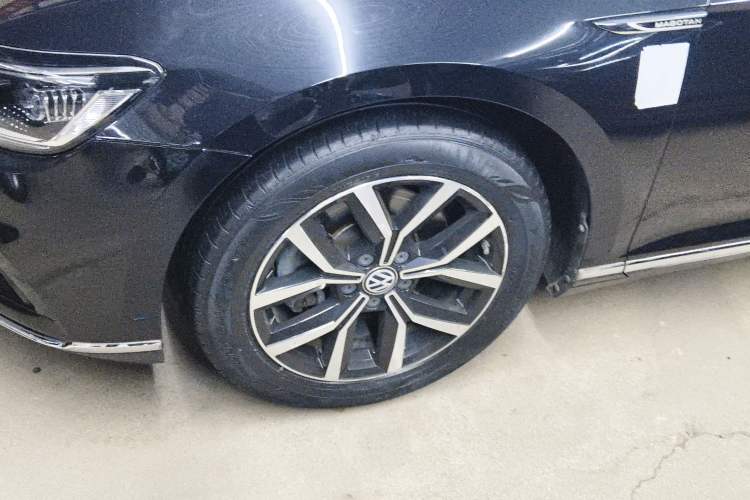 Used Volkswagen Magotan 2020 330TSI DSG Leading Model
