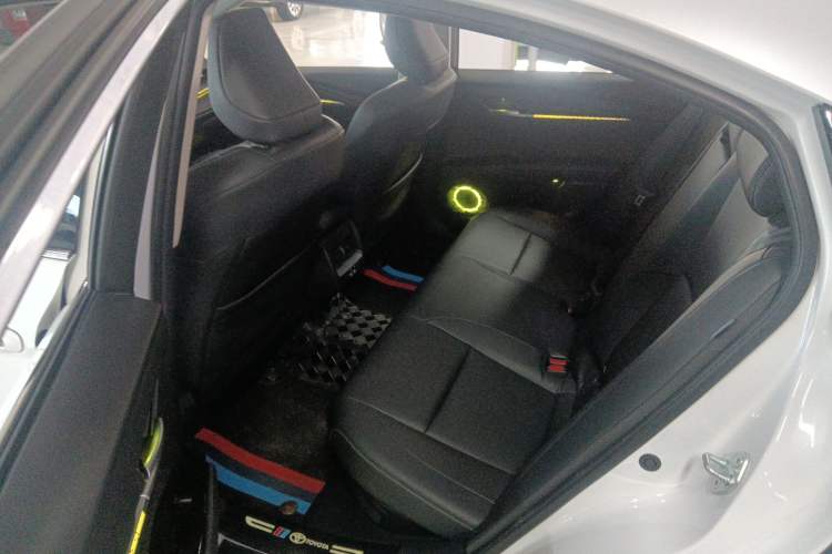 Used Toyota Camry 2024 Dual-Motor 2.0 HE Elite Edition