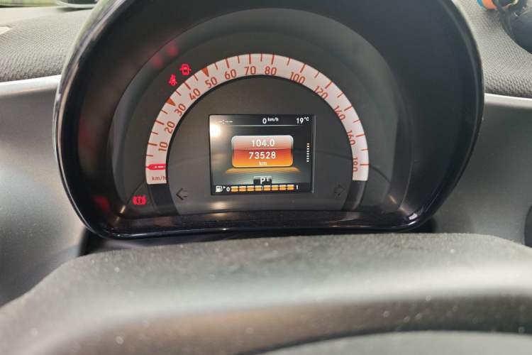 Used  fortwo 2019 0.9T 66 kW Yufeng Blue Special Edition China V Standard
