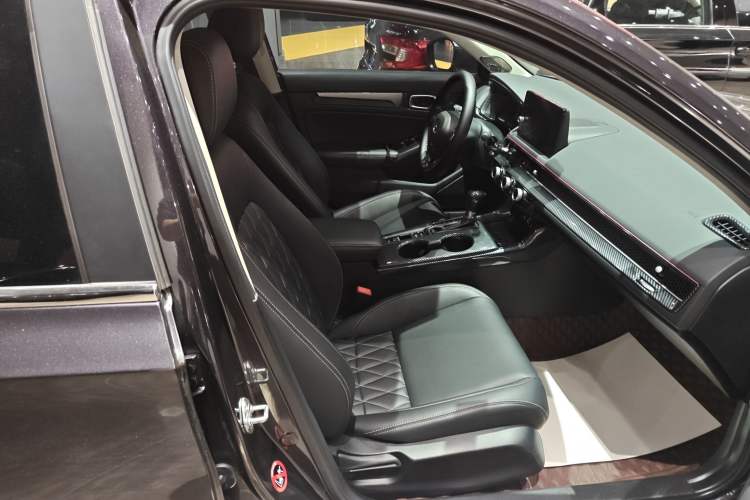 Used Honda Integra 2023 240TURBO CVT Leading Edition
