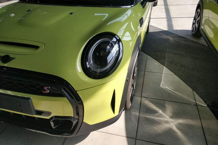 Used  MINI 2023 Revised 2.0T COOPER S CABRIO Artist
