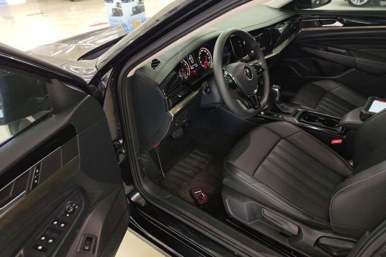 Used Volkswagen Passat 2021 280TSI Business Edition
