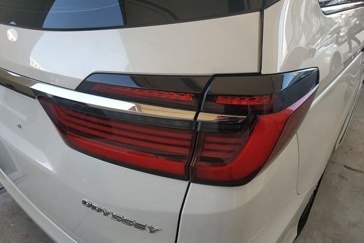 Used Honda Odyssey 2024 2.0L eHEV Sharp & Enjoy Edition
