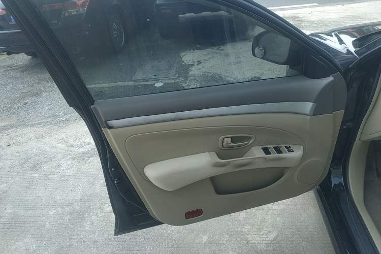 Used Nissan Sylphy 2012 Classic 1.6XE Automatic Comfort Edition
