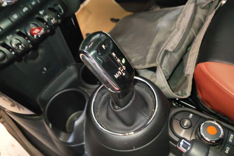 Used  MINI 2019 1.5T ONE PLUS