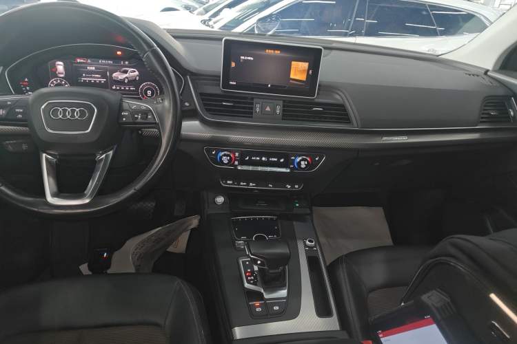 Used Audi Q5L 2018 45 TFSI Prestige Fashion Edition China V Emission Standard
