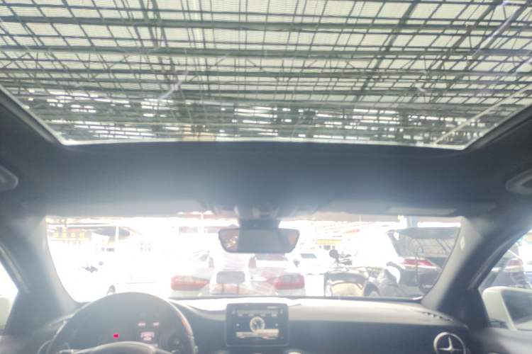 Used Mercedes-Benz A-Class 2015 A 200 Fashion Model
