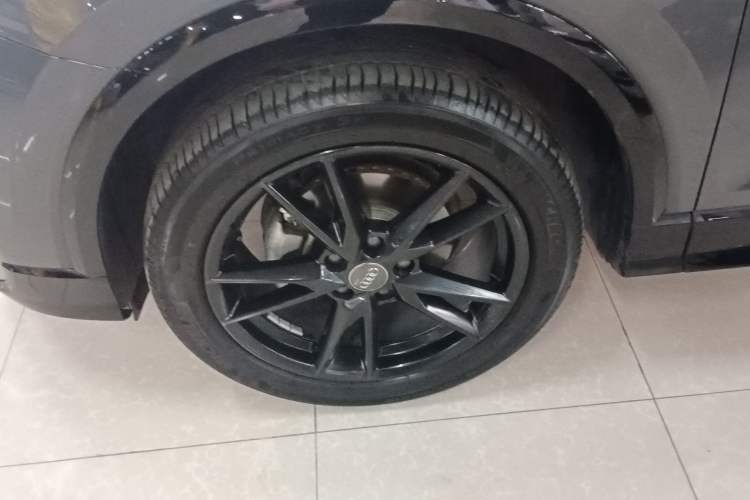 Used Audi Q2L 2021 35 TFSI Fashion Dynamic Model
