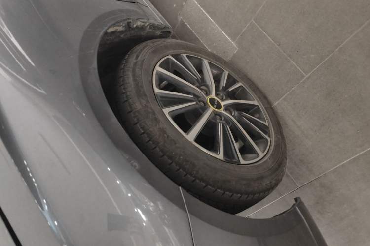 Used Roewe i5 2021 1.5L Manual Comfort Edition
