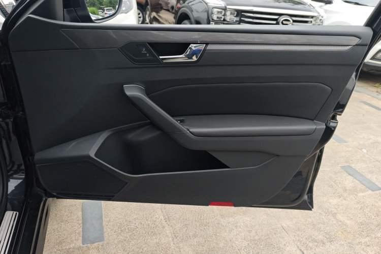 Used Volkswagen Passat 2016 1.8T Government Procurement Version (CEA Engine + 6AT)
