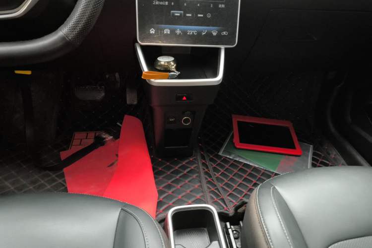 Used NETA V 2021 Long-Range Entertainment Edition Upgrade Model