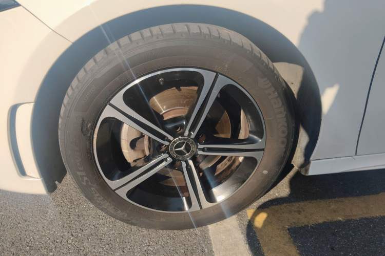 Used Mercedes-Benz A-Class 2022 Second Facelift A 200 L Sport Sedan Fashion Version