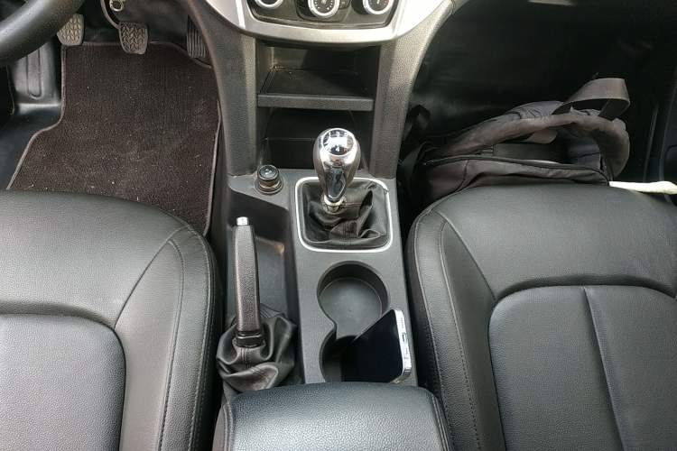 Used JMC Baodian 2020 2.5T Diesel Two-Wheel Drive Comfort Edition Long Wheelbase JX4D25A6L
