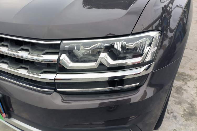 Used Volkswagen Teramont 2017 330TSI Two-Wheel-Drive Luxury Edition
