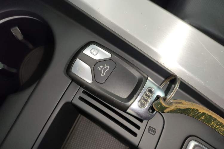 Used Audi A4L 2022 40 TFSI Fashion Dynamic Model