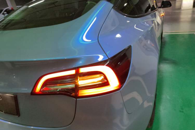 Used Tesla Model 3 2022 Rear-Wheel-Drive Version
