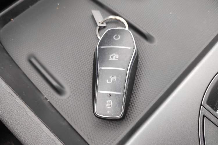 Used BYD Seal 06 New Energy 2025 DM-i Smart Drive 80KM Luxury Model
