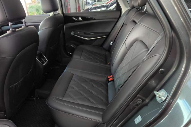 Used Changan Ruicheng CC 2022 Blue Whale Edition 1.5T DCT Prestige Model
