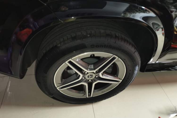 Used Mercedes-Benz GLE 2024 GLE 450 4MATIC Stylish Model
