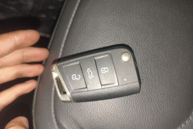 Used Volkswagen Tiguan L 2021 380TSI Automatic All-Wheel Drive R-Line Comfort Plus 7-Seater
