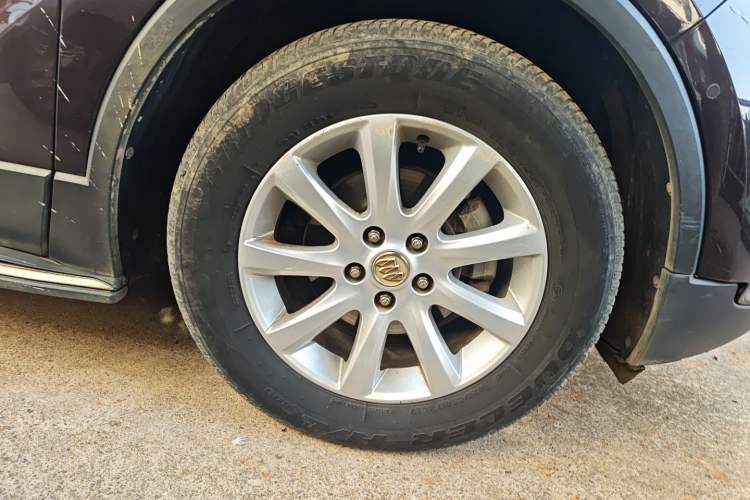 Used Buick Envision 2018 20T Two-Wheel Drive Luxury Model
