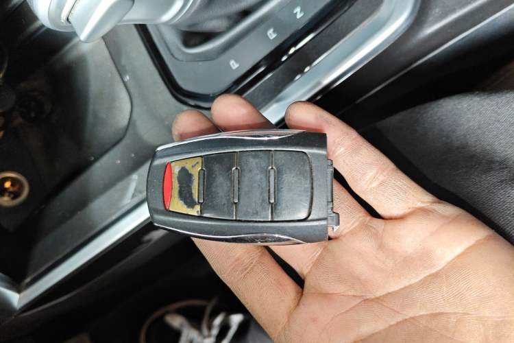 Used Haval H6 2017 Blue Label 1.5T Automatic Two-Wheel Drive ZhiShang Model