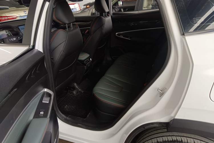 Used Geely Auto Emgrand X7 Sport 2024 1.5TD Smart Connect+
