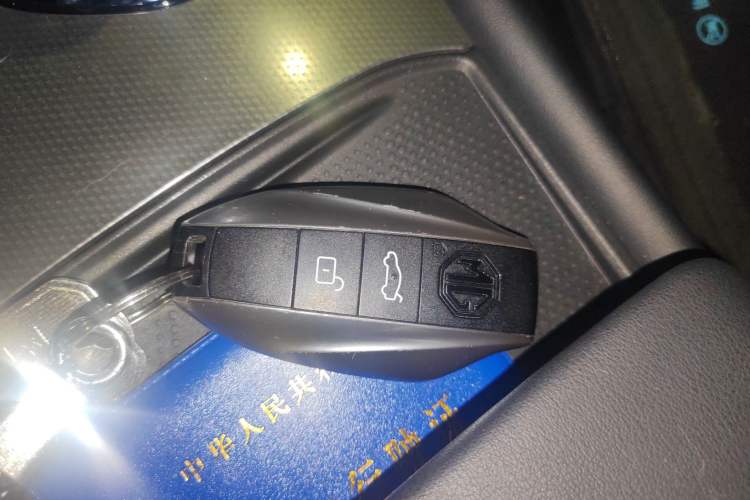 Used MG 7 2023 2.0T Automatic Hunter Luxury Edition
