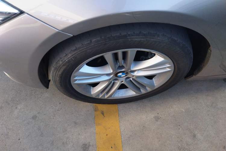 Used BMW 3 Series 2016 320Li Fashion Model
