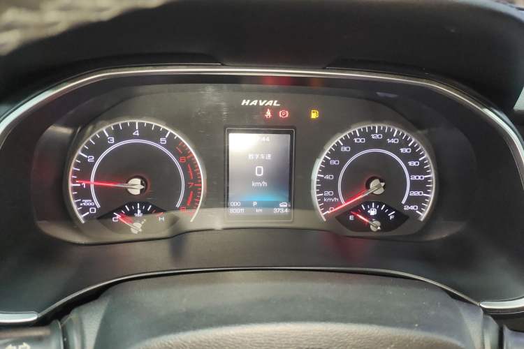 Used Haval H6 2017 Red Label 2.0T Automatic Two-Wheel Drive ZhiShang Model