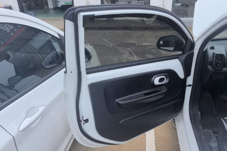 Used Roewe Clever 2021 302km All-Round Version
