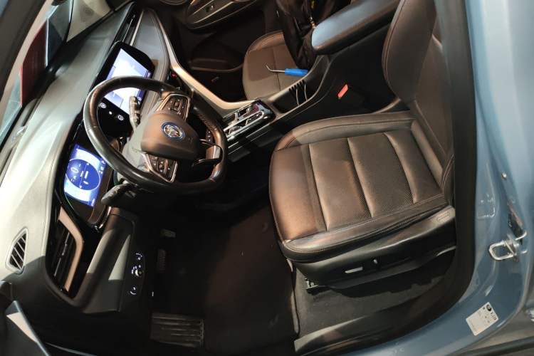 Used Buick Velite 7 2020 652E Connected Smart Car
