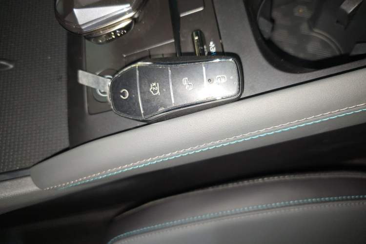 Used BYD Qin L 2024 DM-i 80KM Leading Model