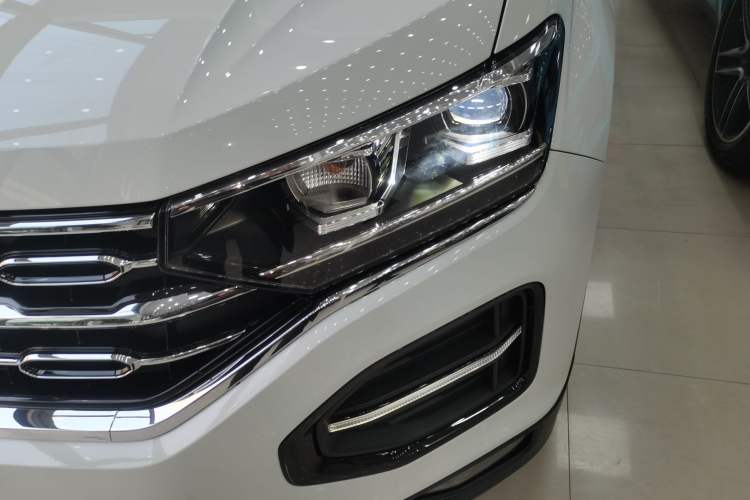 Used Volkswagen Tayron 2021 330TSI Two-Wheel-Drive 3rd Anniversary Limited Edition
