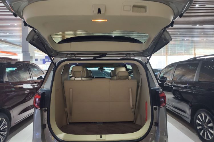 Used Buick GL8 2023 ES Lu Zun Deluxe Model
