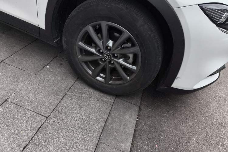 Used Mazda CX-4 2021 2.0L Automatic Two-Wheel Drive Blue Sky Exploration Edition
