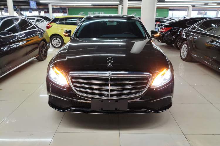 Used Mercedes-Benz E-Class 2019 Restyled E 300 L Sporty and Stylish Edition
