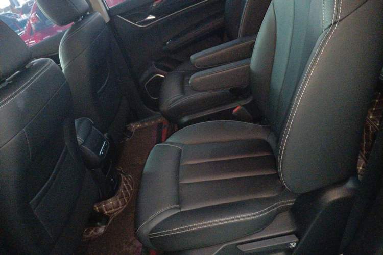 Used BYD Song MAX 2019 1.5T Automatic Smart Connect Ruiyi Sunroof Version 6 Seats China VI Standard
