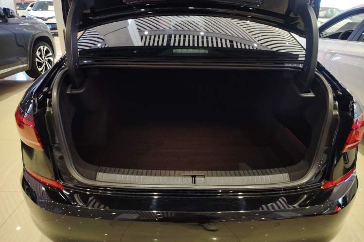 Used Volkswagen Passat 2023 330TSI Starry Elite Edition