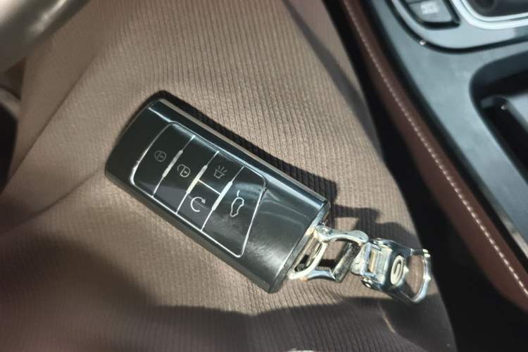 Used GAC Trumpchi M6 2021 PRO 270T DCT Luxury Edition