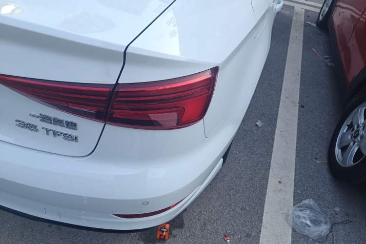 Used Audi A3 2019 Limousine 35 TFSI Fashion Edition China V standard
