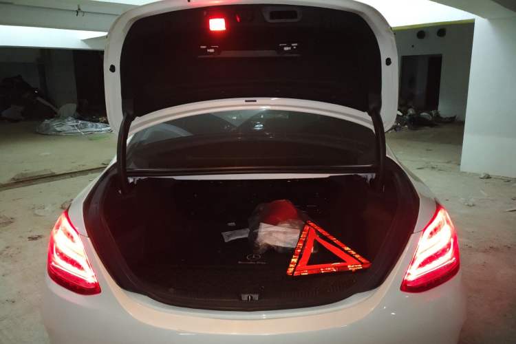 Used Mercedes-Benz C-Class 2017 Restyled C 180 L Fashion Edition Sport Version
