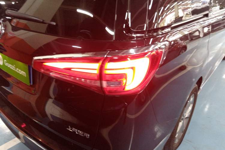 Used Buick GL8 2018 28T Avenir Avia China VI Standard
