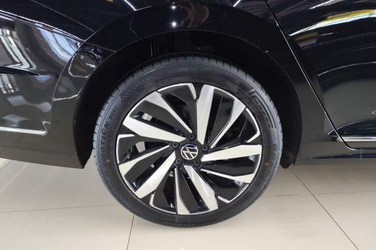 Used Volkswagen Passat 2022 330TSI Starry Elite Edition
