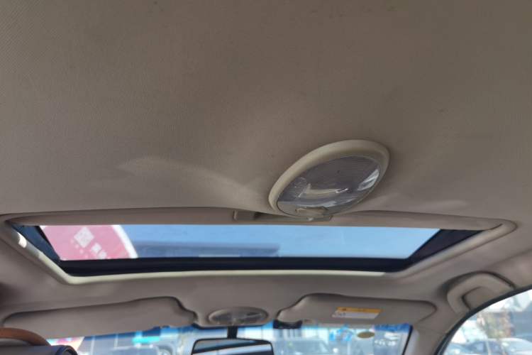 Used Buick Excelle 2015 1.5L Manual Classic Trim
