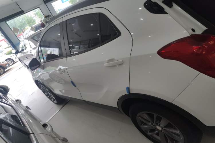 Used Buick Encore 2018 18T Automatic Two-Wheel Drive Urban Leading Model
